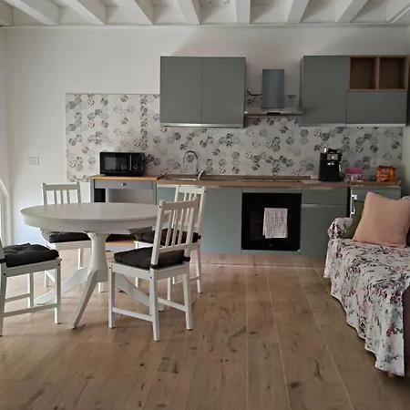 Corte Nogarotto Alloggio per agriturismo Verona